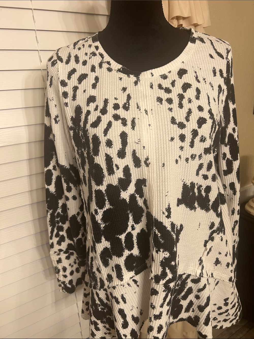 new directions Black & White Animal Print Waffle-Knit Tunic